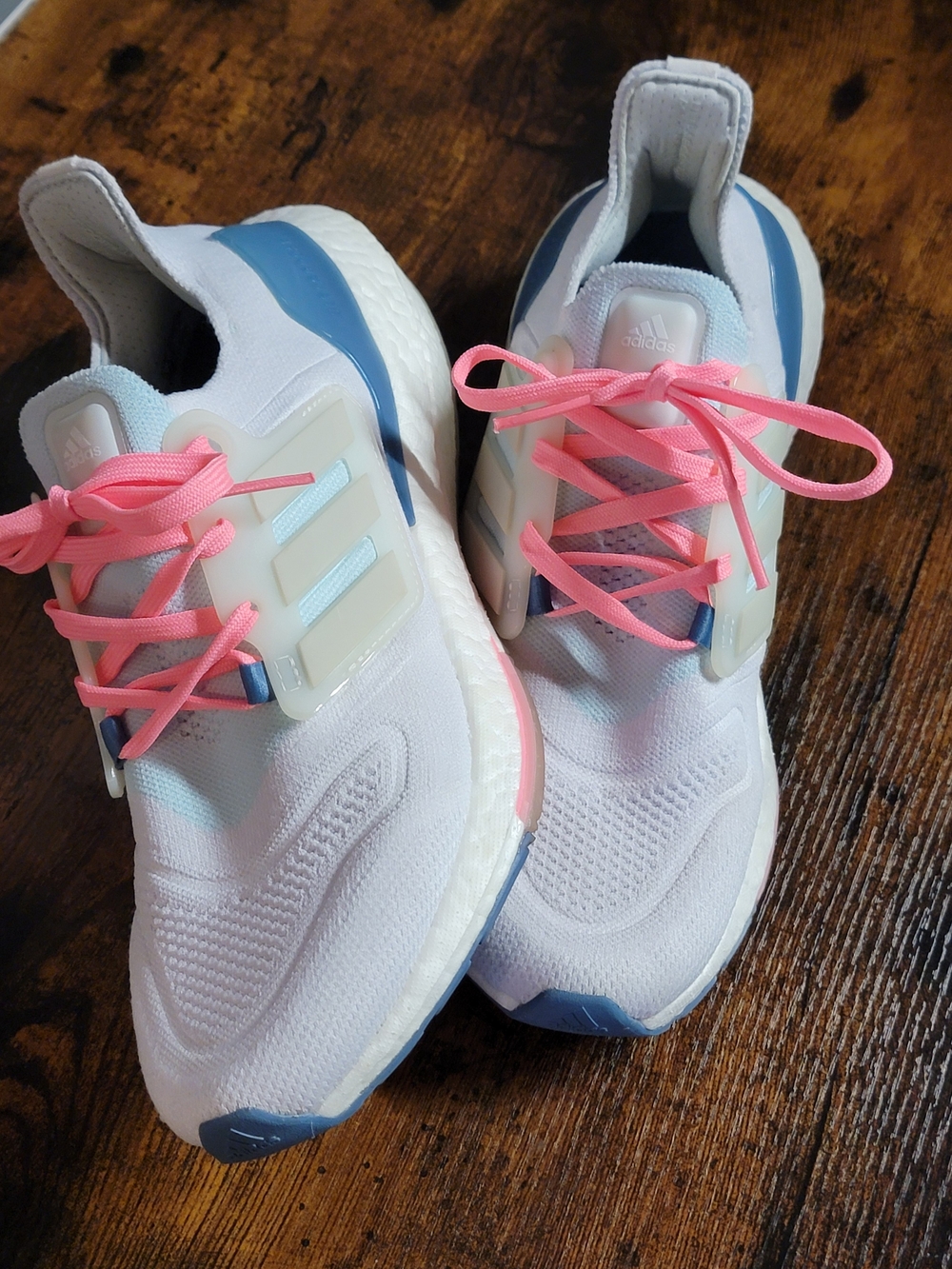 Adidas Ultraboost 22 In White Almost Blue - Picture 3 of 14